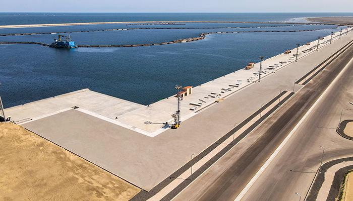 Construction of Eastern Quay Wall in East Port Said