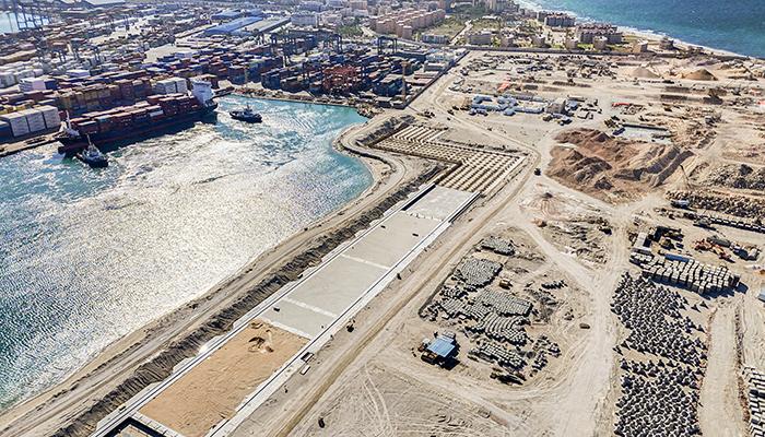 Construction of multi-purpose Terminal at Al-Dekheila Seaport, Berth 100 (Quay Wall)