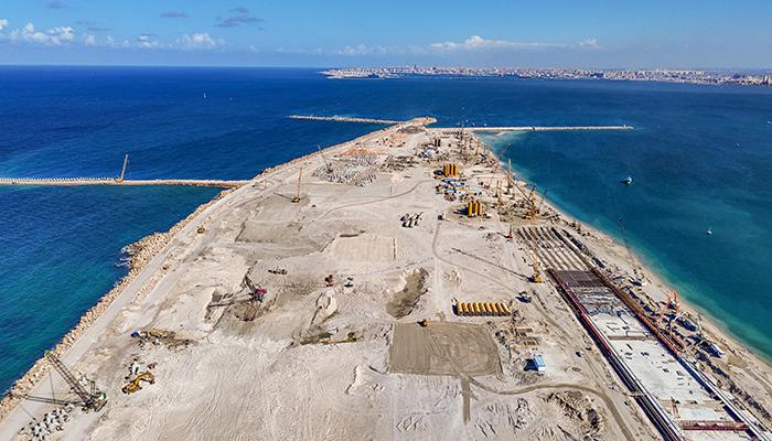 Construction of multi-purpose Terminal at Al-Dekheila Seaport, Berth 100 (Quay Wall)